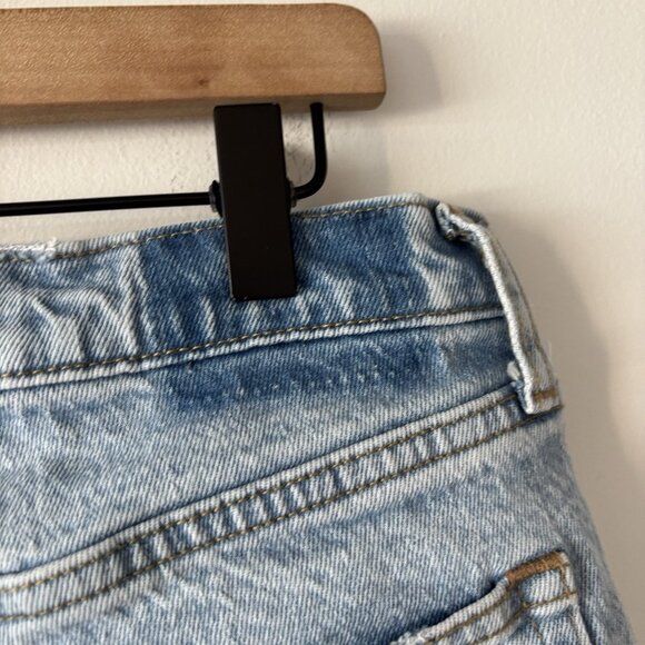 Abercrombie & Fitch Women's The 90s Straight Ultra High Rise Jean Size 33/16 L - Picture 10 of 16